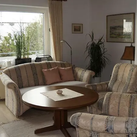 Bodensee Fliederweg * Langenargen